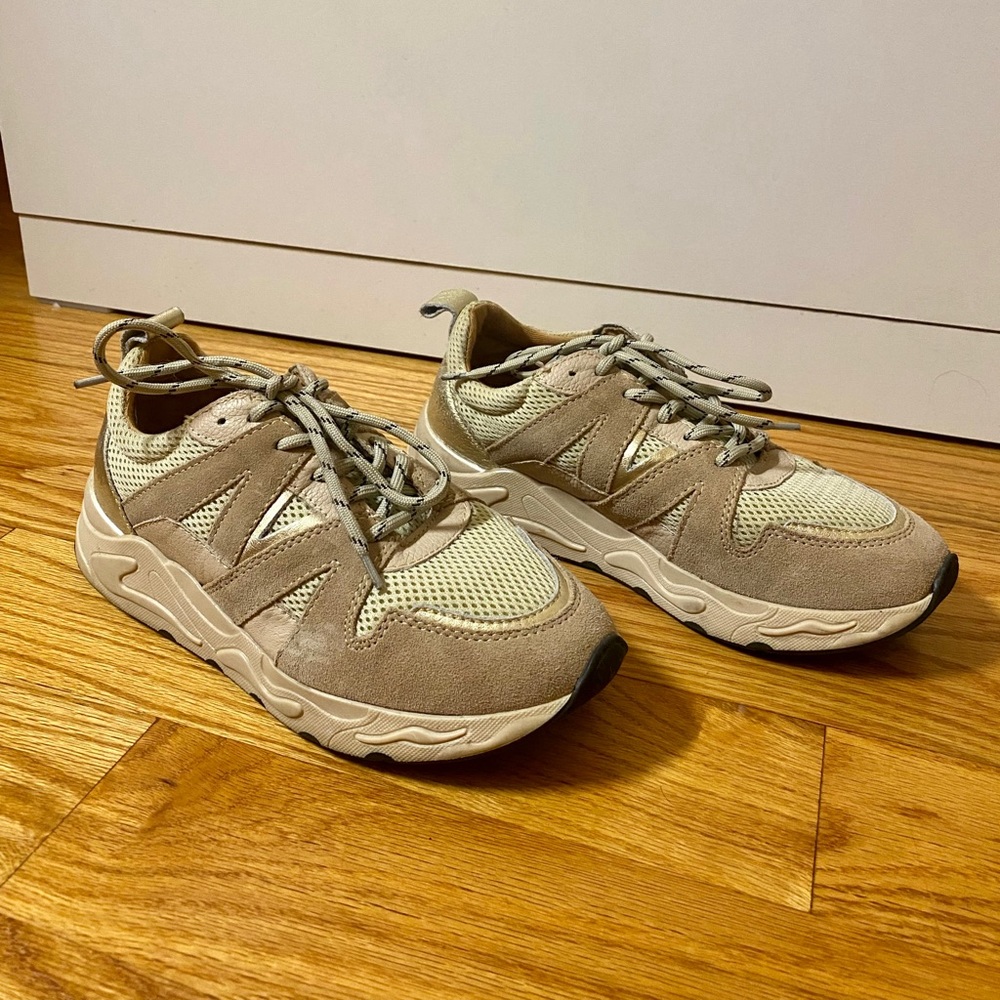 Vince Camuto Gold Sneakers